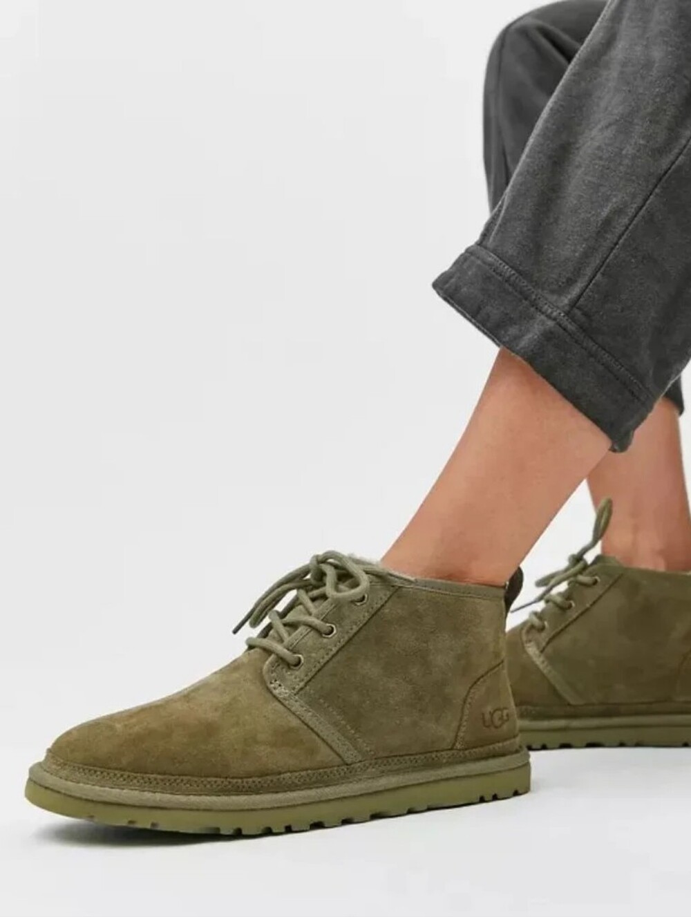 UGG Neumel Moss Green Olive Lace Up Chukka Boots Womens 10